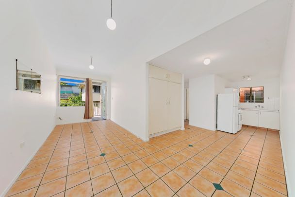 2Bedrooms, 1Bathrooms - Photo 1