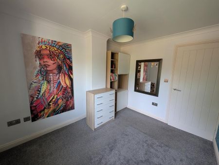 3 bedroom semi-detached house to rent - Photo 3