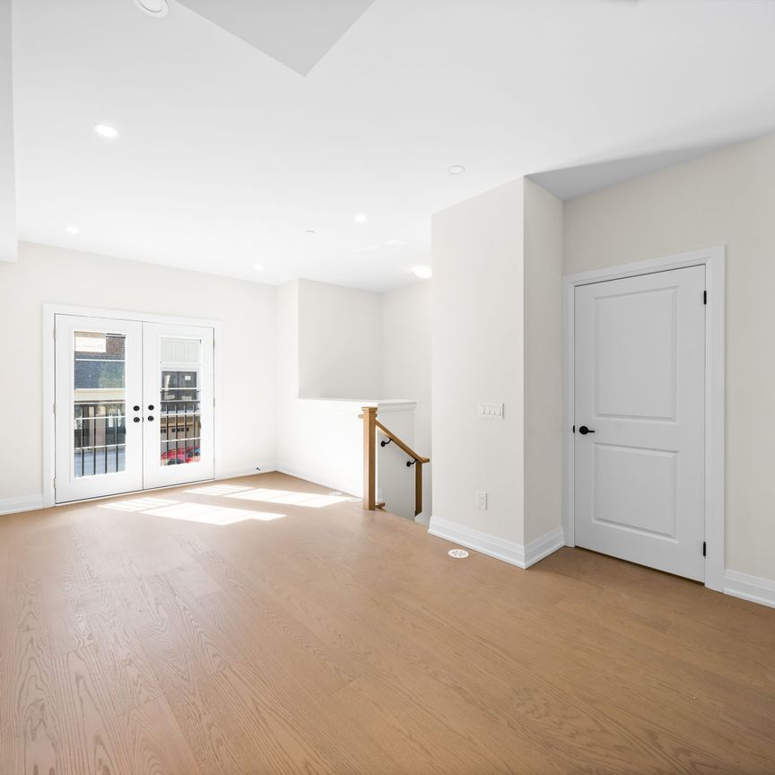 For Lease - 22 Marret Lane Unit# 25, Clarington, Ontario - Photo 1