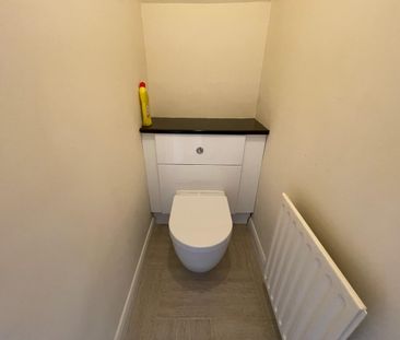 New Broad Street, Stratford-upon-Avon - Photo 3