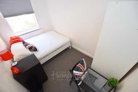 5 bedroom terraced house to rent - Photo 5