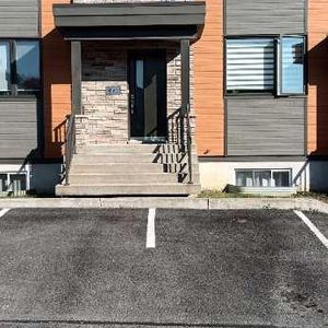 Maison en rangée 4 1/2 à louer à l'Ancienne-Lorette - Photo 2