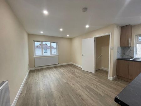 1 Bed Flat, Torbay Road, HA2 - Photo 4