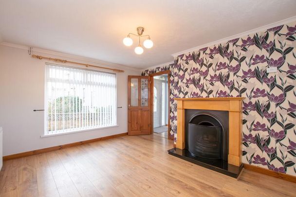 10 Carrowdore Gardens, Bangor, BT19 1SU - Photo 1