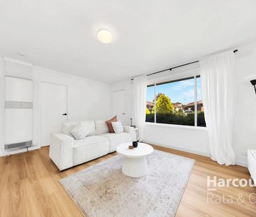 Charming 2-Bedroom Property with Built-in Wardrobes in Lalor - Photo 6