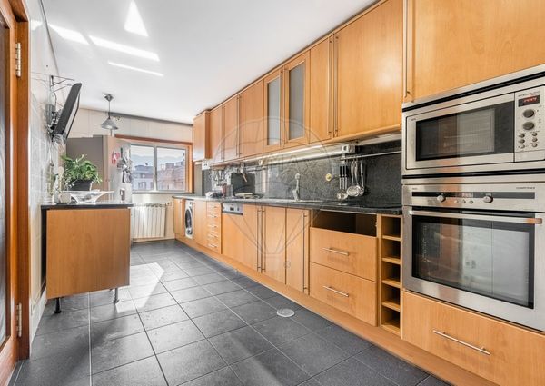 Apartamento T5 em Braga