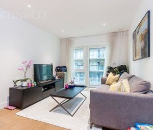 2 Bedrooms Flat to rent in Vista House, Dickens Yard, Ealing Broadway W5 | £ 750 - Photo 1