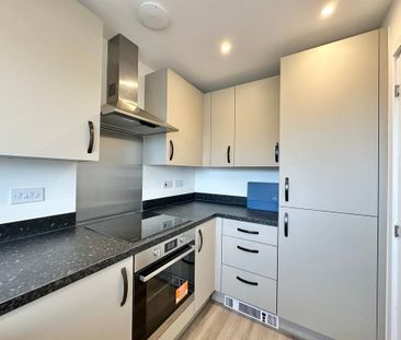 3 bedroom terraced house to rent - Photo 2