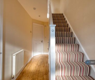 1 bedroom in a house share to rent - Photo 6