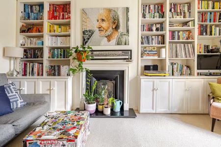 1 Bed Terraced House, Trinity Green, E1 - Photo 2