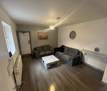 Rooms, 188, Adelphi Street, Preston - Photo 6