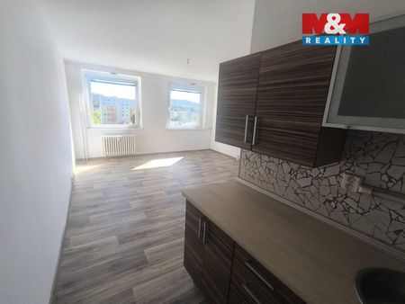 Pronájem bytu 1+kk a garsoniéry 32 m² - Photo 2