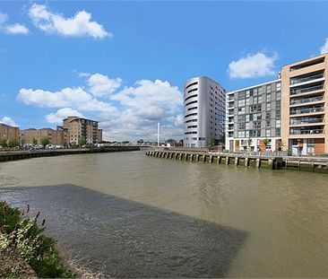 9 Greenwich Quay, Clarence Road, London, SE8 - Photo 1