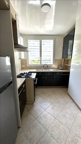 3 pièces - Meublé - 58,5 m² - 2ème étage - Colocation non autorisée - Photo 3