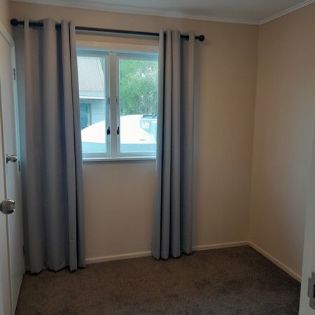 TIDY FAMILY HOME - Photo 2