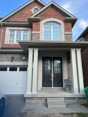 For Lease - 12 Foliage Drive, Brampton, Ontario - Photo 1