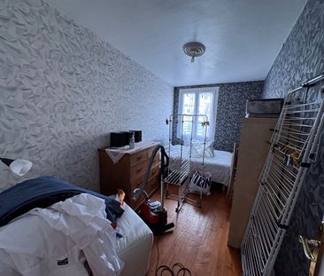 Location Appartement 4 pièces 66m² - Photo 4