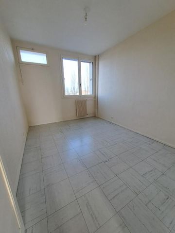 APPARTEMENT 3 PIECES QUARTIER LAENNEC - Photo 2