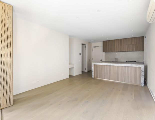 Thinking of selling? Contact our agent - Photo 1