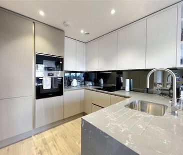 1 bedroom penthouse to rent - Photo 2