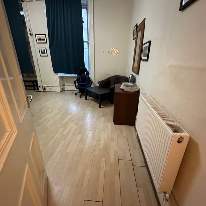 Room in a Shared Flat, Berkeley Street, G3 - Photo 1
