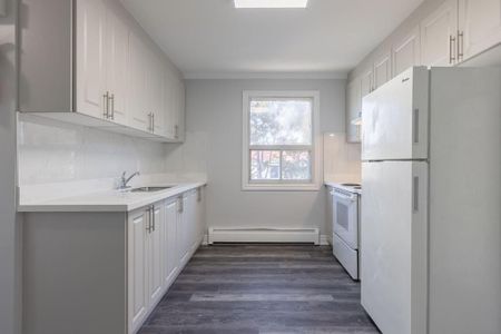 For Lease - 3-5 Olive Street Unit# Unit 1, Grimsby, Ontario - Photo 4