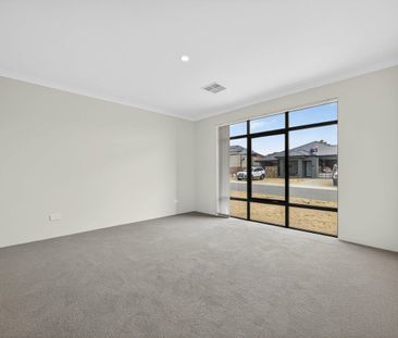 You won't want to miss this one! - Photo 3