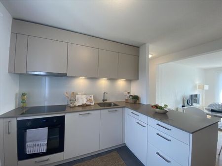 A quiet place meets an attractive life - 3 months without rent - Foto 3