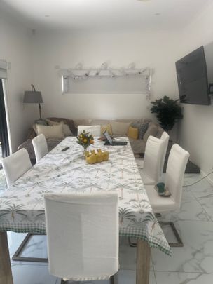 Wellington Point - Photo 1