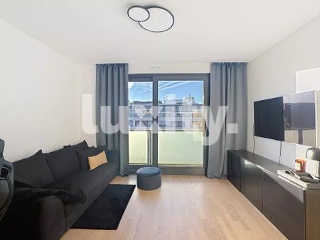 Superb apartment with rooftop terrace - Photo 3