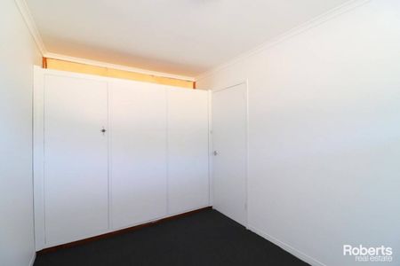 Freshly renovated - Photo 3
