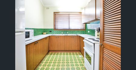 Neat 2 Bedroom Unit in Kalimna Village - Photo 5