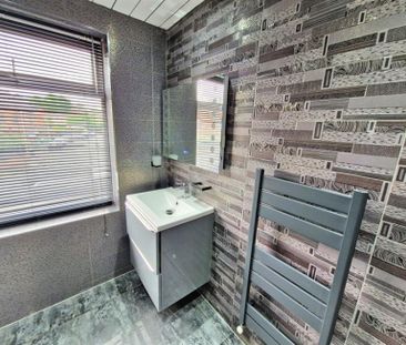 Park Road, Cheadle - Photo 6
