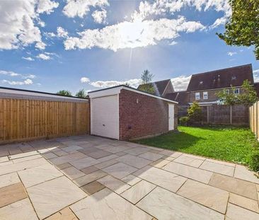Ray Lea Close, Maidenhead, Berkshire, SL6 - Photo 1