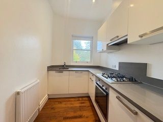 2 Bed Flat, Grange Park, W5 - Photo 2