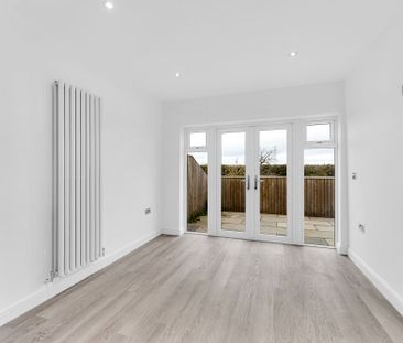 Tabley Court Moss Lane, Knutsford - Photo 1