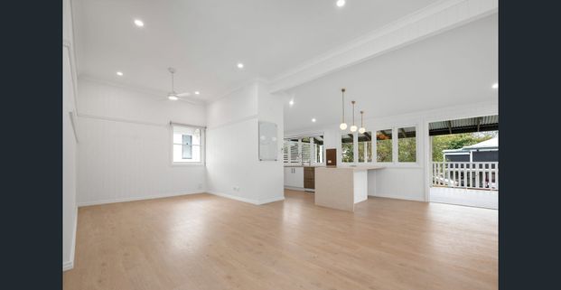 Renovated Queenslander with Space, Style & Inner-City Convenience - Photo 1