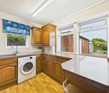 2 bedroom maisonette to rent - Photo 5