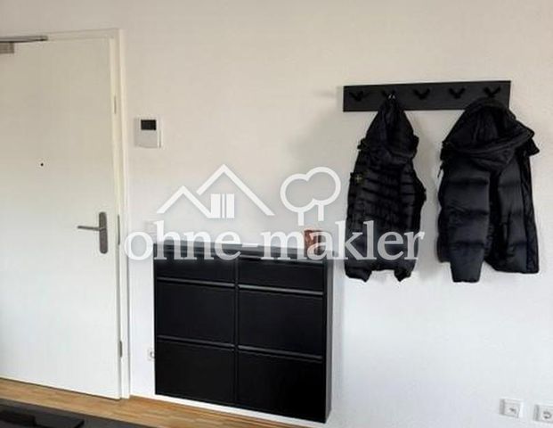 neuwertige gehobene 2 Zi-Whg, 63 qm, EBK, Badew., DG, Cadolzburgerstr./Fürth Rednitzauen - Photo 1