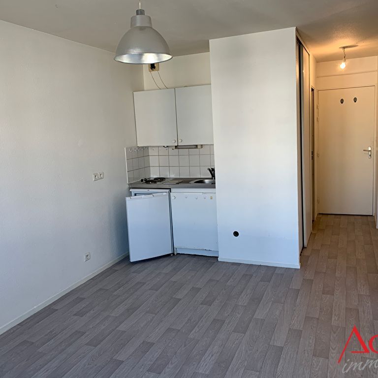 Location Appartement 2 pièces 37m² - Photo 1