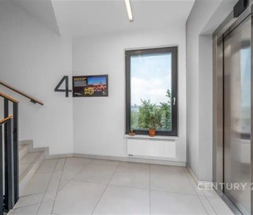 Pronájem bytu 2+kk s lodžií, sklepem a parkovacím místem, 71 m - Photo 3