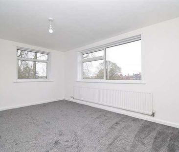 Barnsley Road, Wakefield, WF2 - Photo 2