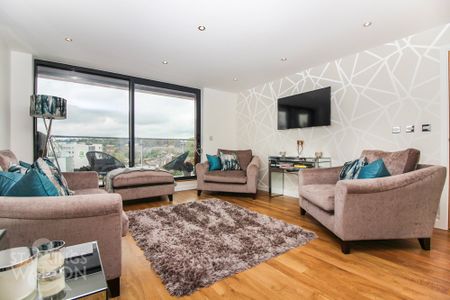 Robinson Bank, Geoffrey Watling Way, Norwich - Photo 4