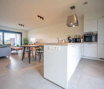 KRUISHOUTEM - Ruim appartement (102 m²) met 3 SLPK. én autostaanplaats - Foto 5