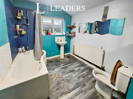 3 bedroom house to rent Colvile Road, PE13 - Photo 5