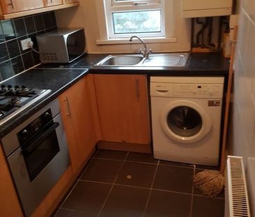 Studio Flat, Ilford, IG3 - Photo 2