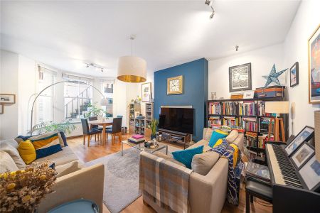 Rosary Gardens, South Kensington, London, SW7 flat to rent - Photo 3