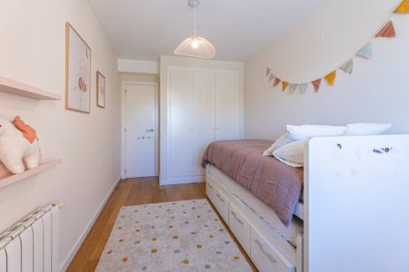 Pont de Montolivet, Valencia, Valencian Community 46013 - Photo 2