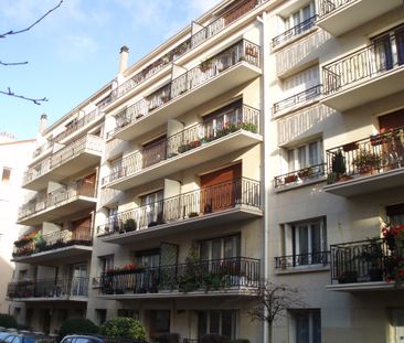 Location Appartement 2 pièces 43m² CHARENTON LE PONT 94220 - Photo 3