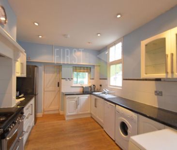 5 bedroom terraced house to rent - Photo 5